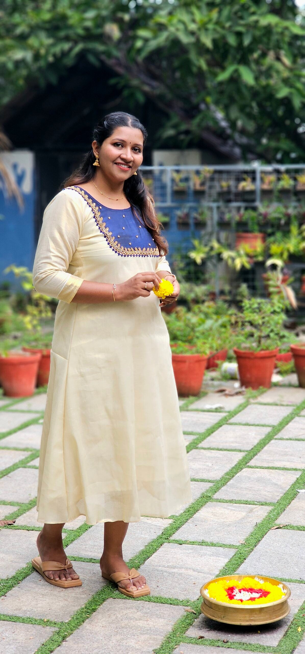 Heavy Handworked Tissue Onam Kurti image 0