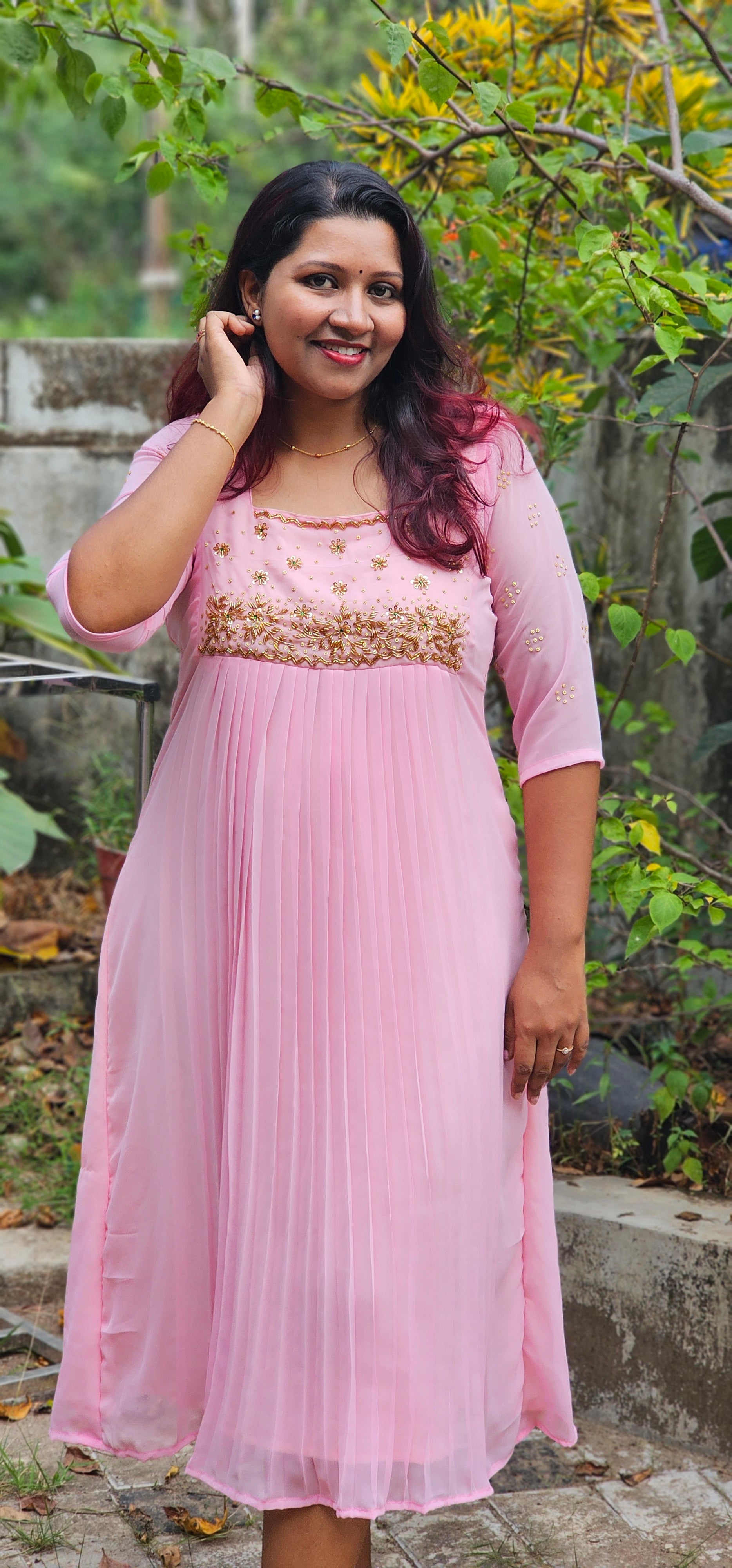 Zyli Handworked Light Pink Pleated Dress