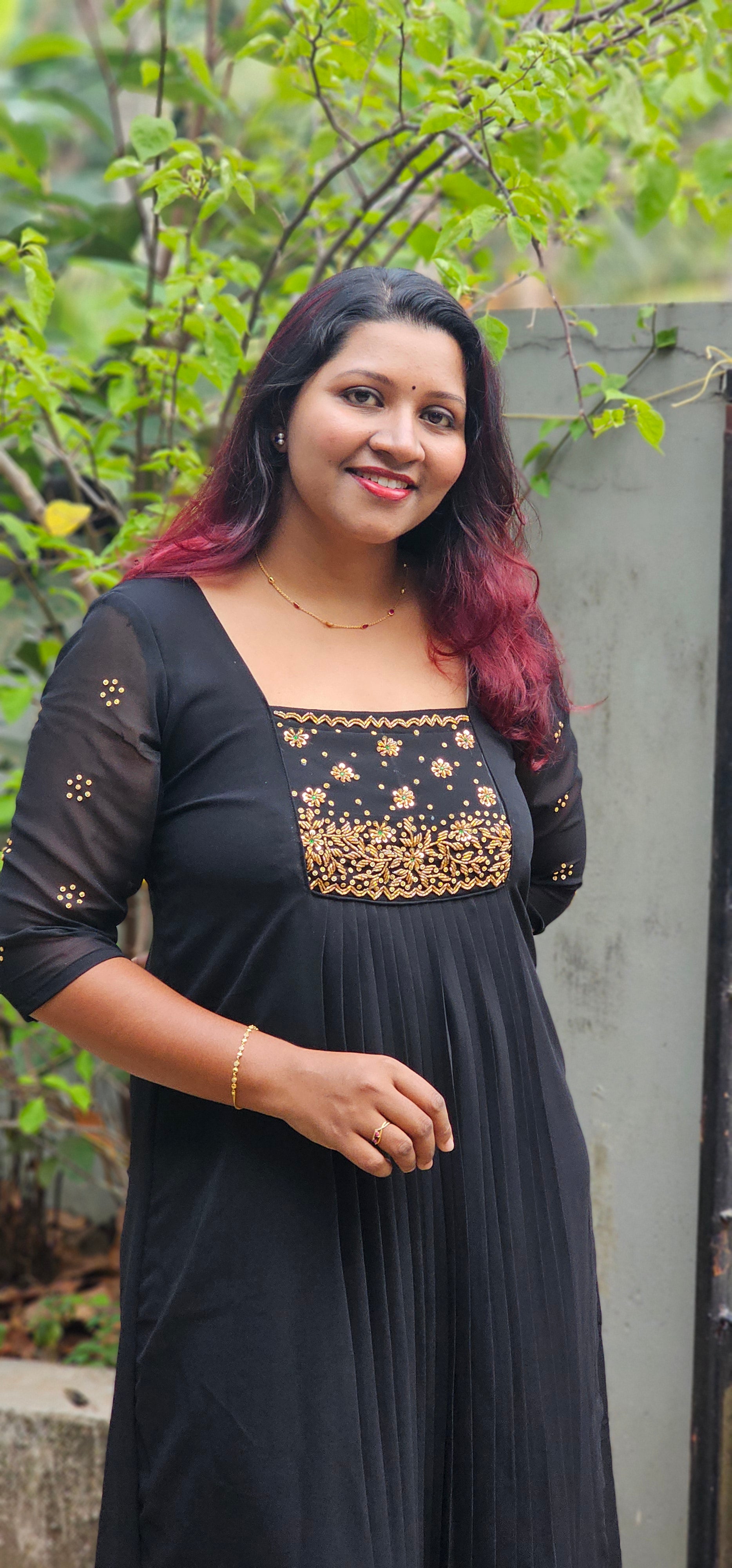 Zyli Handworked Black Pleated Dress